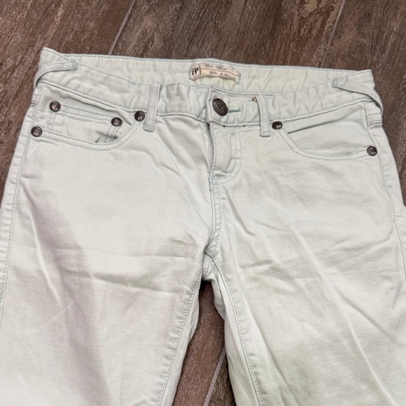 Free People Soft Cream mint Skinny Jeans - Picture 2 of 9